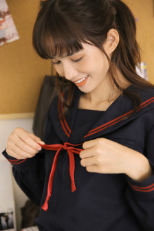 美女诱惑